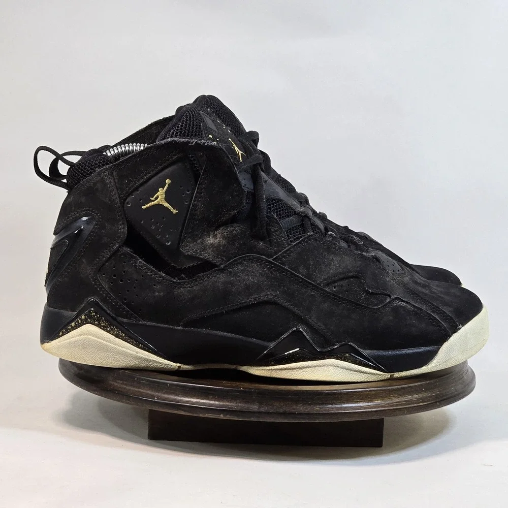 Jordan True‎ Flight Shoes Mens Size 7Y Black Gold 343795-026 Basketball Sneakers